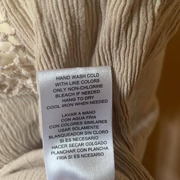 100% Viscose Tunic - Picture 5 of 5